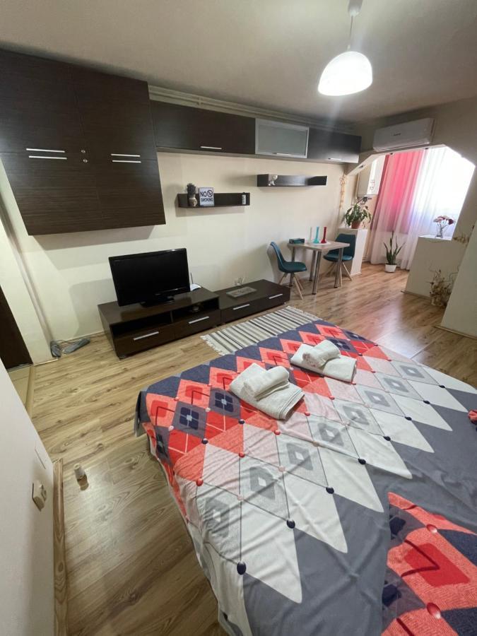 Apartament Lotus Marisa Appartamento Turda Esterno foto