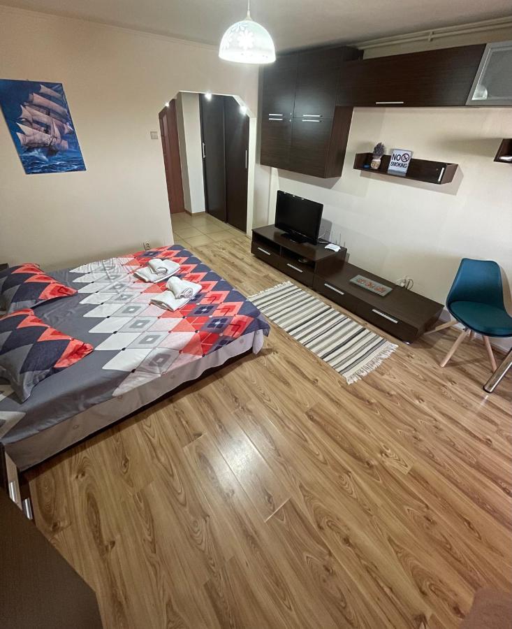 Apartament Lotus Marisa Appartamento Turda Esterno foto